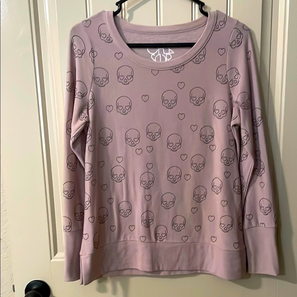 Chaser Taupe Knit Top with Hearts and Skulls